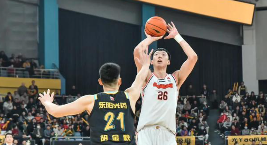 CBA直播：广东131-78广厦，广东大胜广厦收获10连胜！